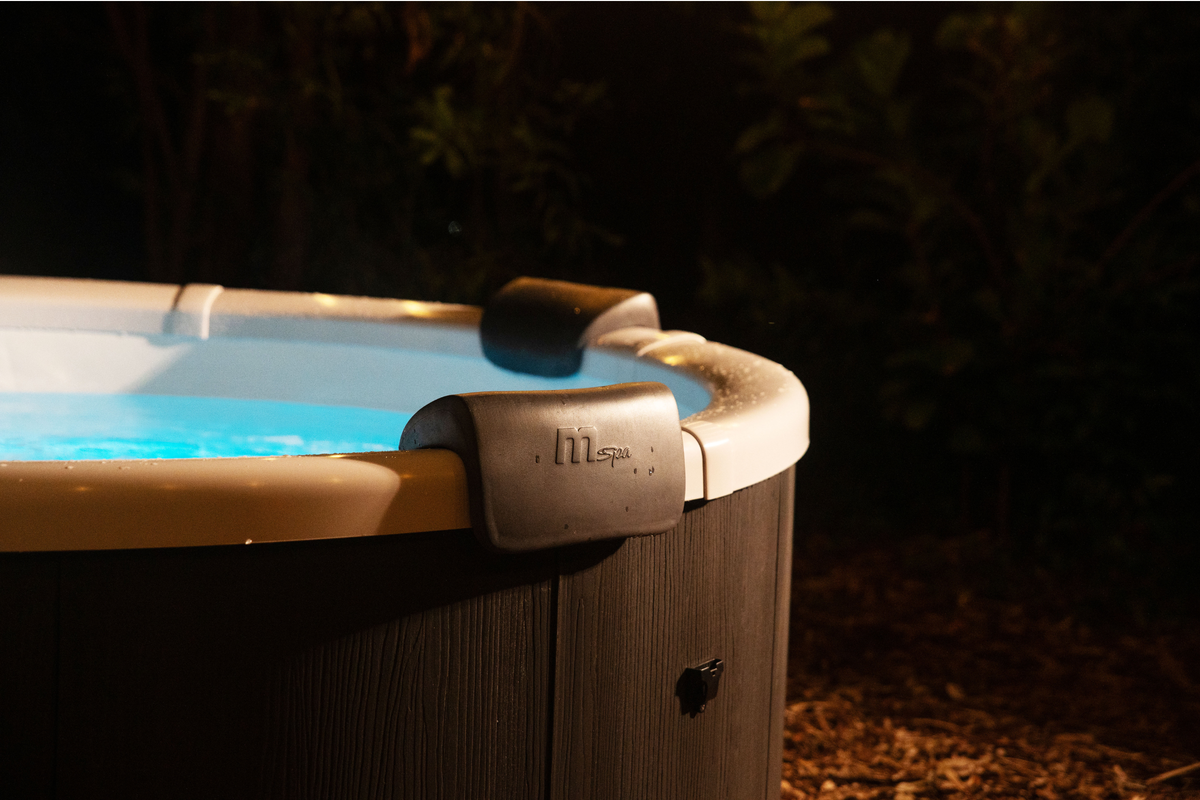MSpa F-DE066W Denver 6-Person Frame Series Hot Tub