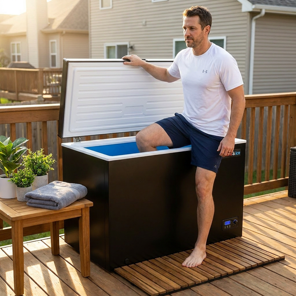 Cold Plunge Tub Built for Daily Recovery, Compressor Cooling to 33F, Ozone Disinfection, Winterized to -20F
