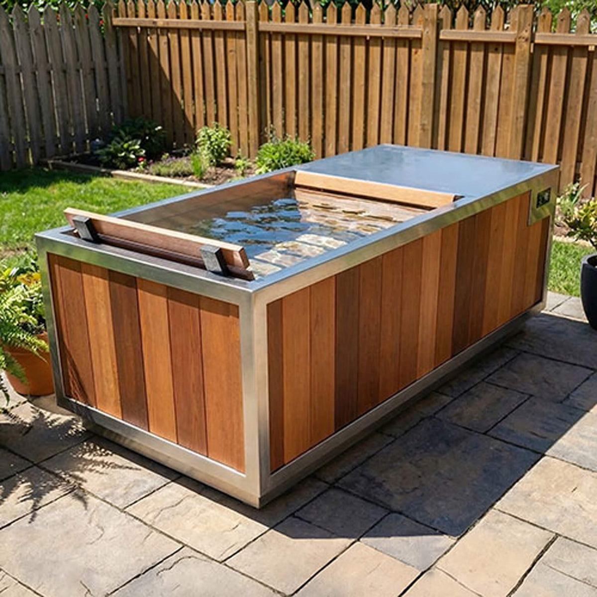 Finnmark SoulCold 1-Person Cold and Hot Plunge